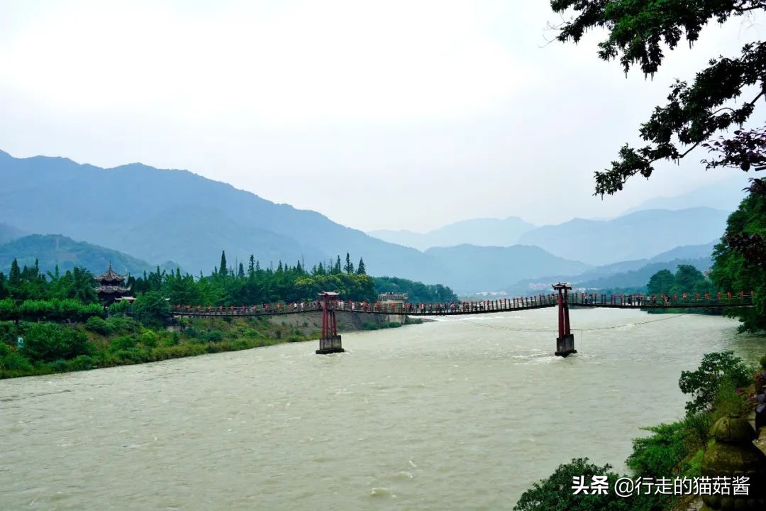 成都，为了吃值得专程来一趟，6处必打卡景点+当地人都爱的美食