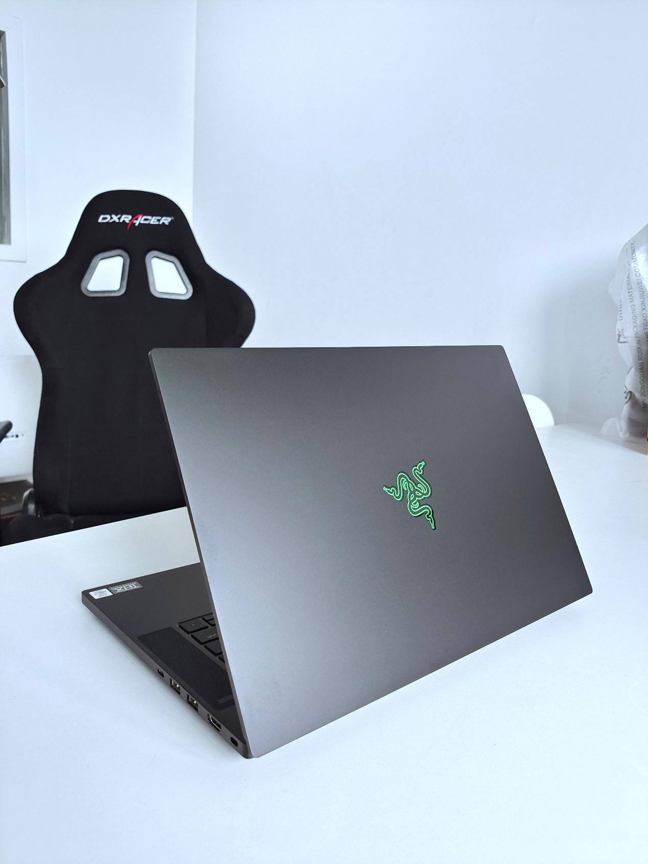 雷蛇灵刃rtx2060游戏测评,雷蛇灵刃18顶配2023款测评