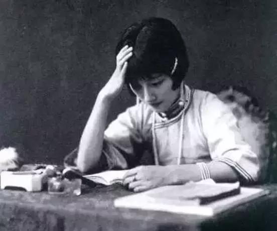 古人为啥说一白遮百丑呢,一白遮百丑从古至今女人都爱美