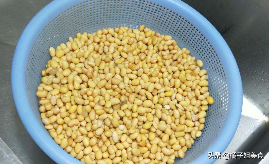 黄豆酱秘制酱料,用黄豆酱熬酱豆最正宗的做法