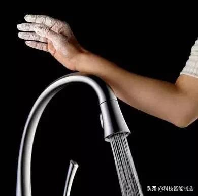 联想出手,拯救水龙头喷水,0.1秒快速感应出水,1次充电用9月