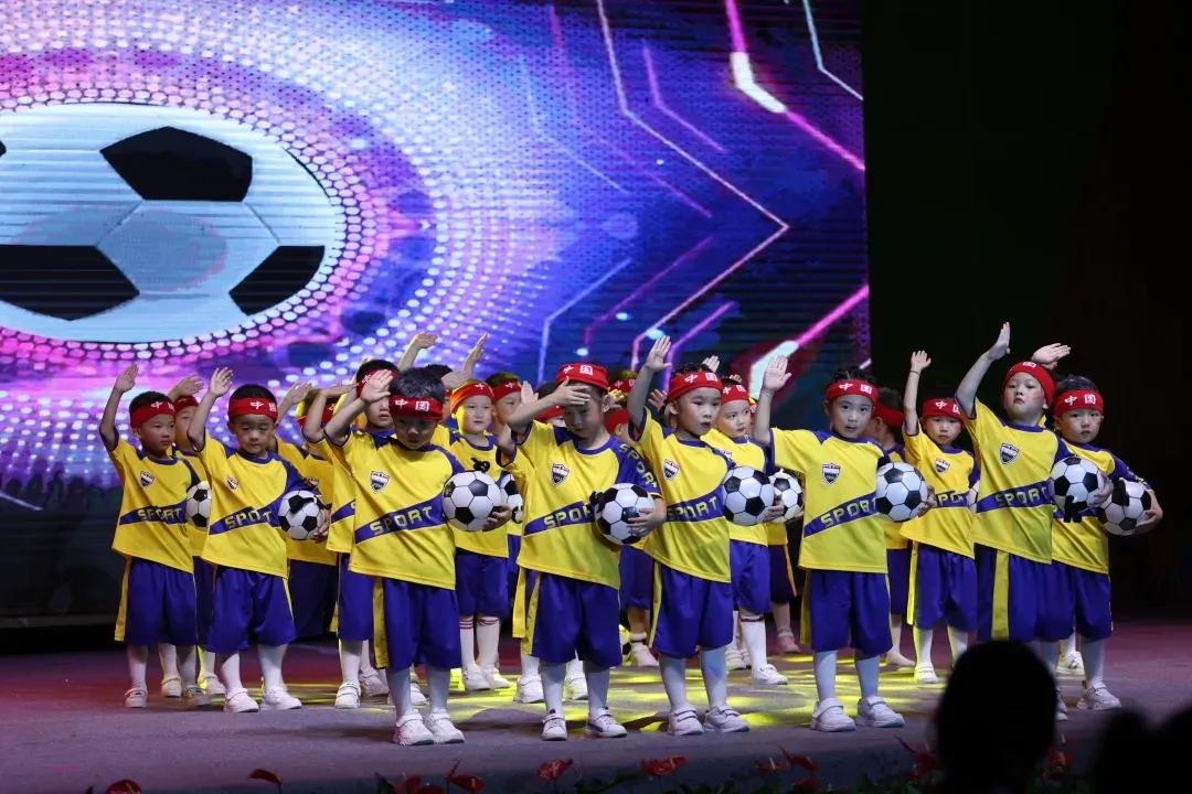 剑阁县鼓楼幼儿园庆祝中国*产党共**成立100周年暨毕业典礼文艺汇演