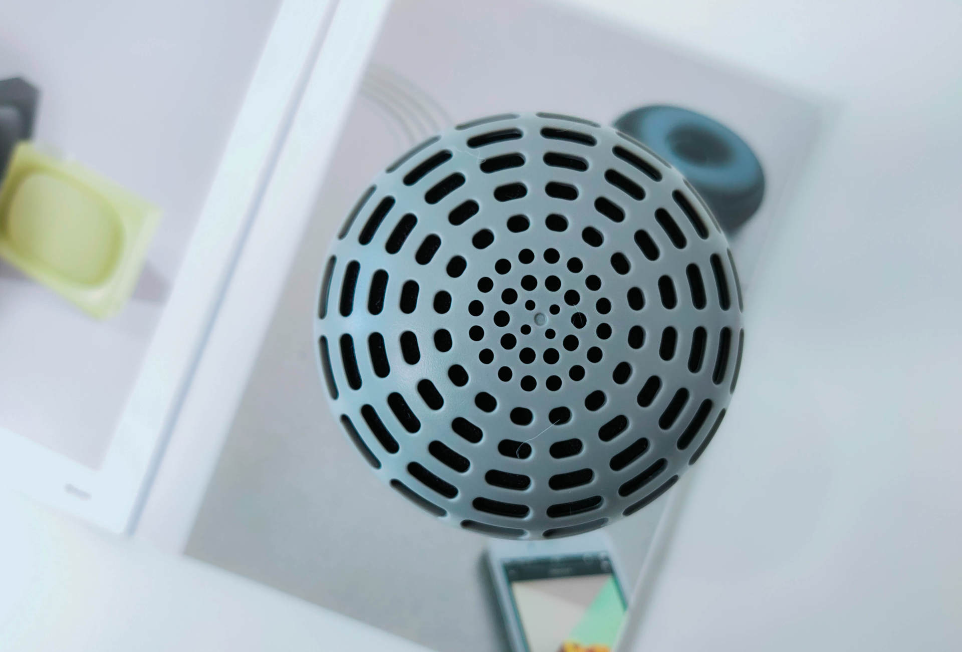 热巴同款,唱吧K歌宝小巨蛋麦克风G2MAX评测:头大声音好+随身KTV