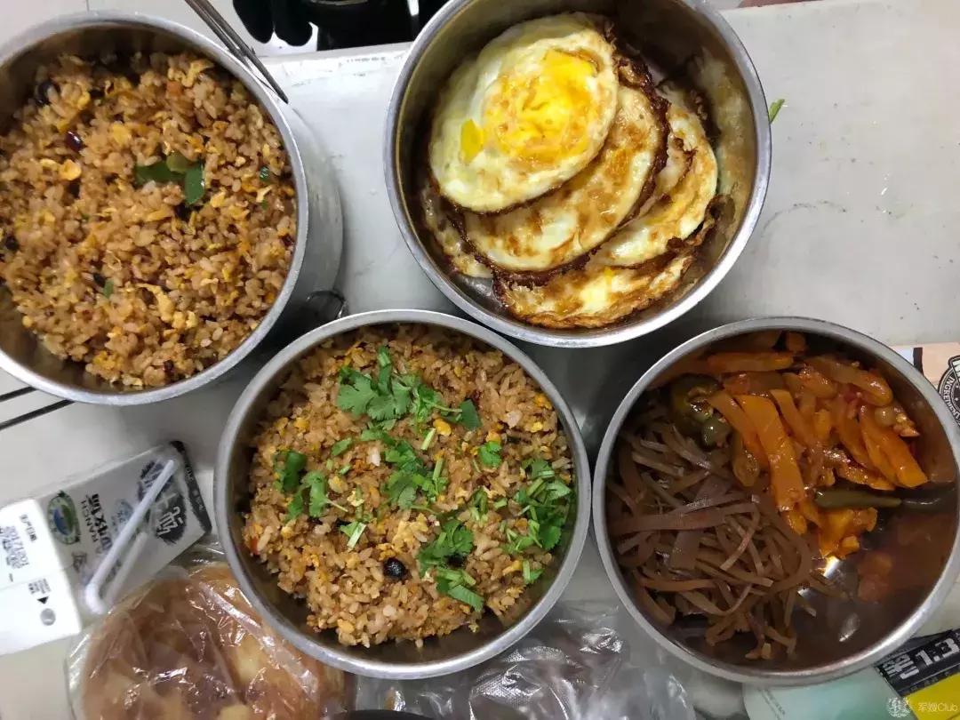 求救：谁能拯救一下我家的直男兵哥？