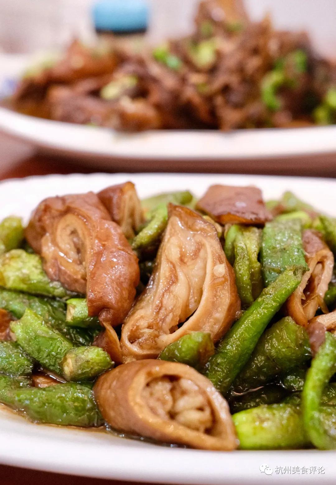 抓住假期最后一天出去吃饭,跟着本地人去探店杭州宝藏美食