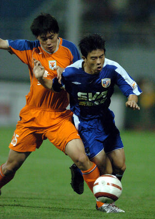 2005年武汉足球七连胜,中超深足3-0武汉长江终结五连败