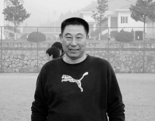 苏永舜评球,苏永舜时期国足中后卫是谁