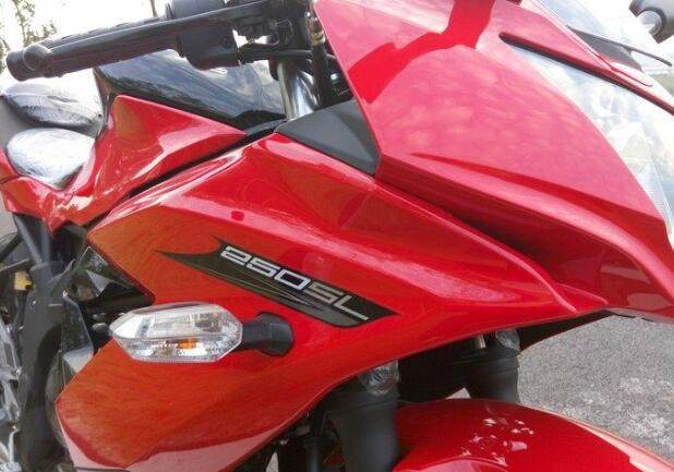 川崎ninja250和小忍者的区别,川崎ninja小忍者250和400区别