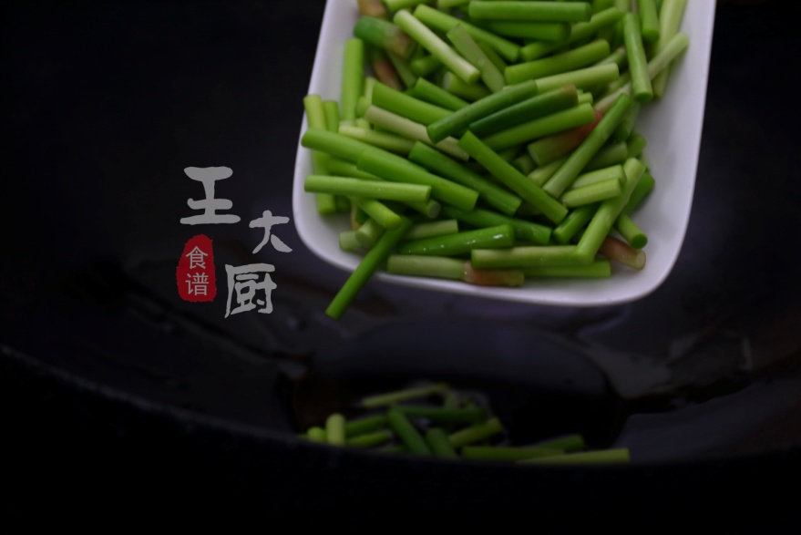 骨头肉荷包蛋的做法,荷包蛋夹肉做法大全