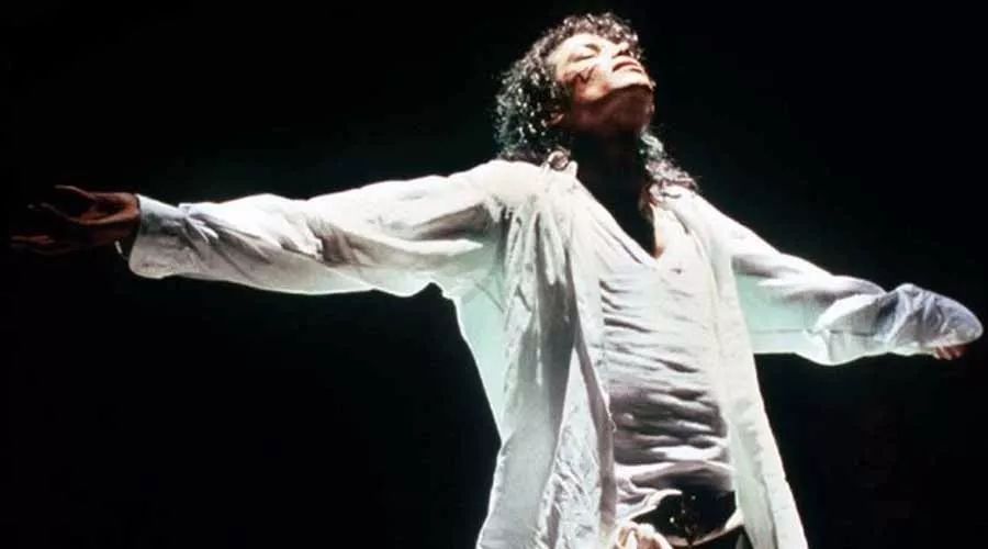 迈克尔杰克逊月球漫步视频完整版,迈克尔杰克逊月球漫步完整视频