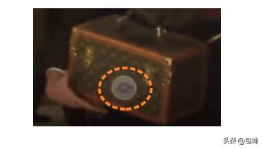 包神|一张徽章贴，成了LV热卖系列，二手奢侈品寄卖平台抢着收