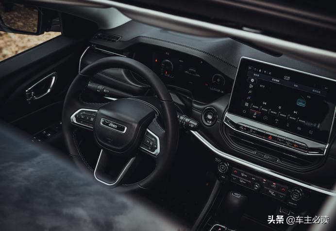 为自己的生活指南-试驾广汽菲克Jeep新指南者