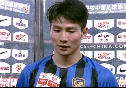 被足球耽误的短跑运动员,被足球耽误的表演艺术家