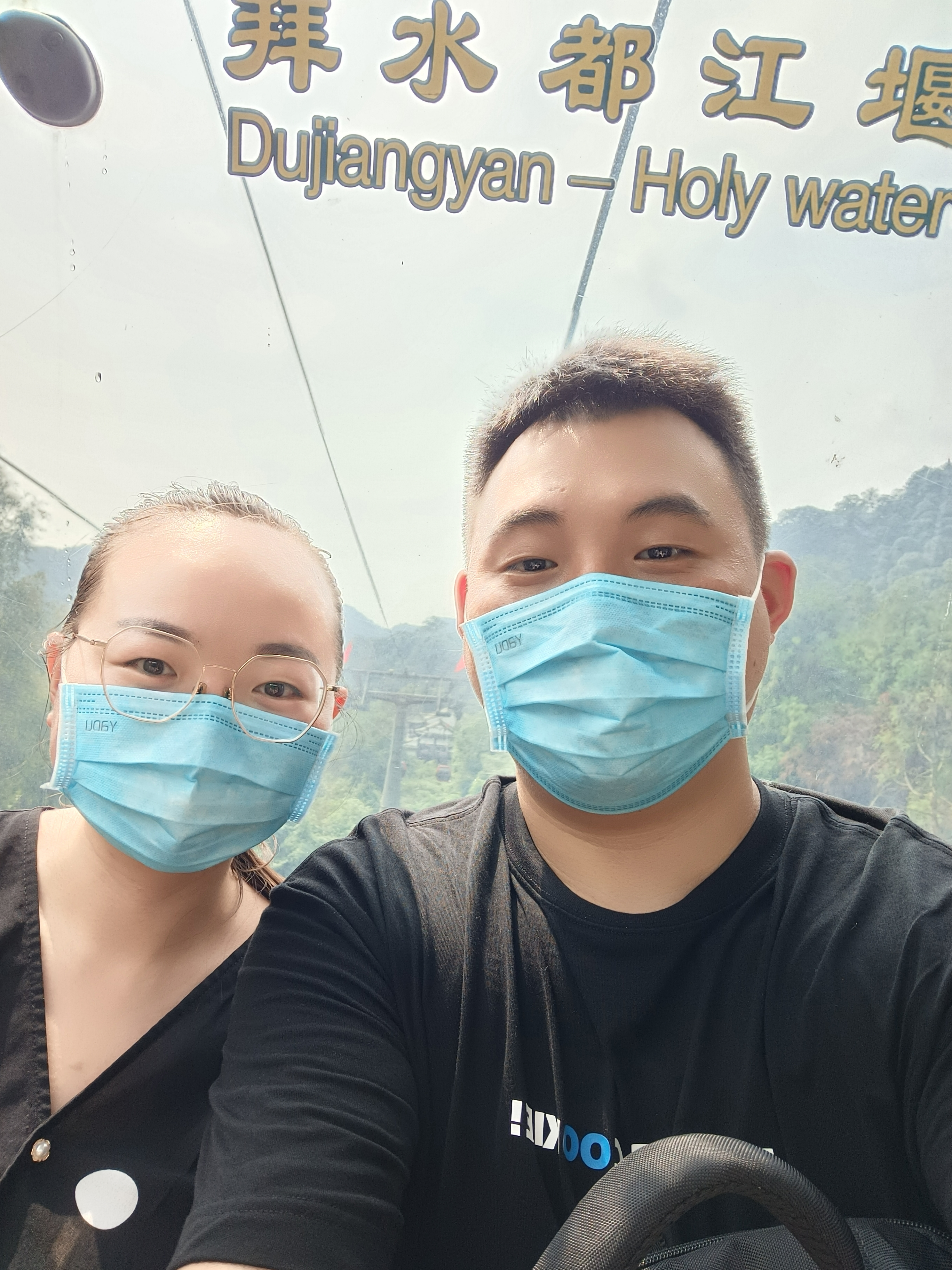 身体出现沉重感,成年人突如其来的疲惫