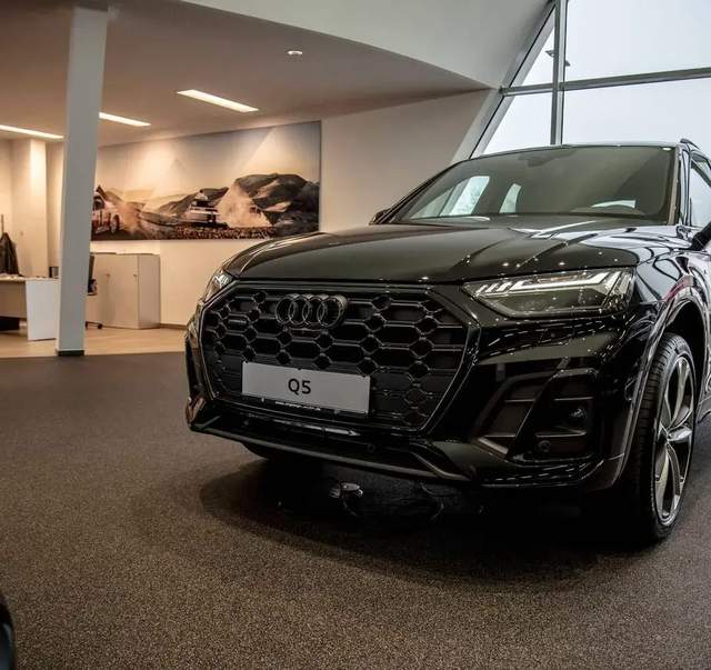 奥迪q5改装黑武士,2021款奥迪q5黑武士顶配多少钱