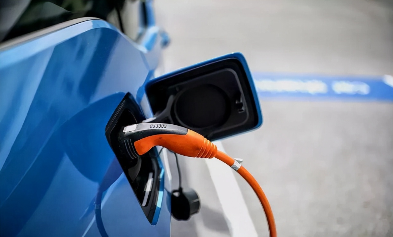 上市公司最新机构调研扎堆股名单,机构扎堆调研超200家的前10个股