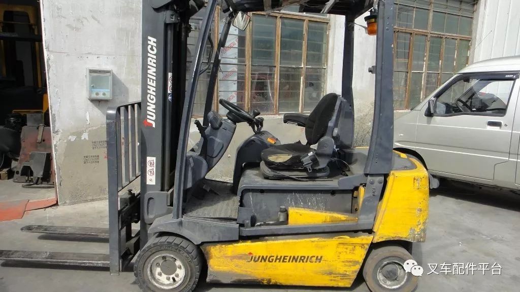 怎么解决技术工师傅不愿意带徒弟,修车师傅带徒弟的正确方法