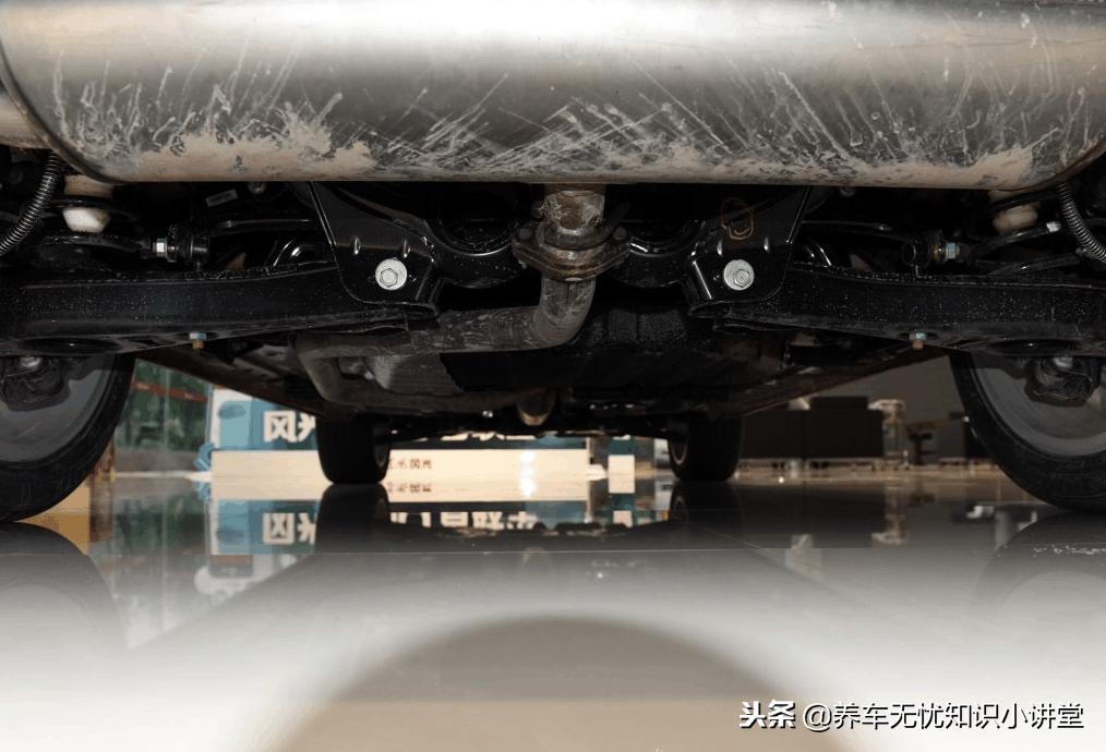 东风风光ix5三大优势和三大缺点,2018款黑色东风风光ix5