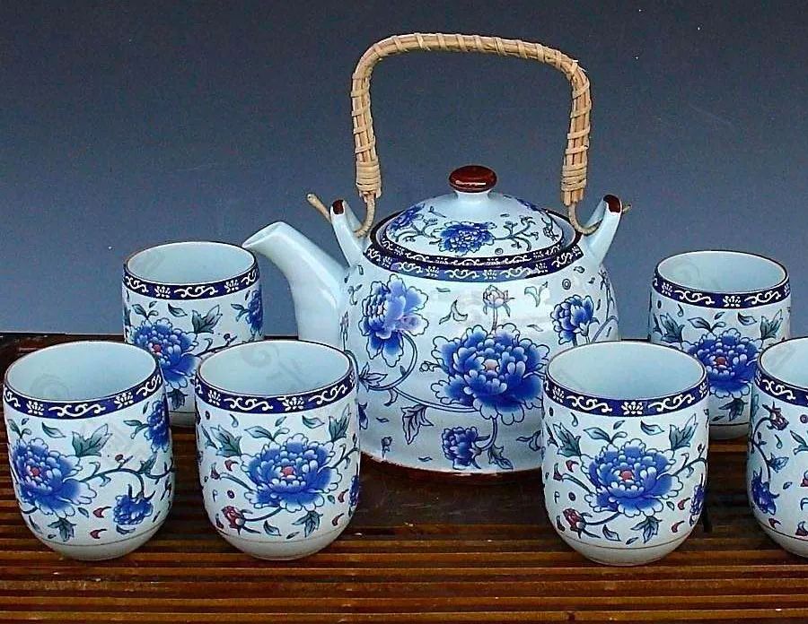 青花瓷小学生创意画,青花瓷简笔画儿童画最简单