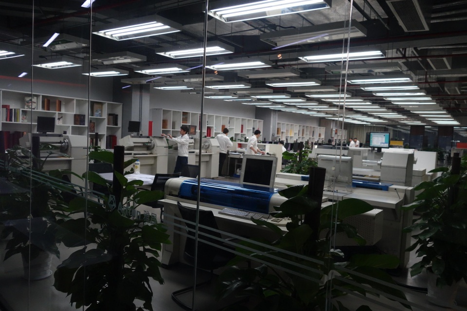 雅昌艺术中心藏品展厅,雅昌书墙