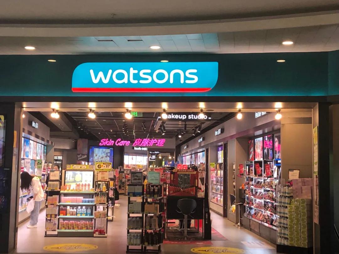 屈臣氏李佳琦,为什么屈臣氏导购讨人厌