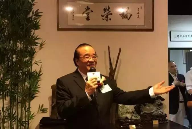 认准周六福,周六福为什么是周大福