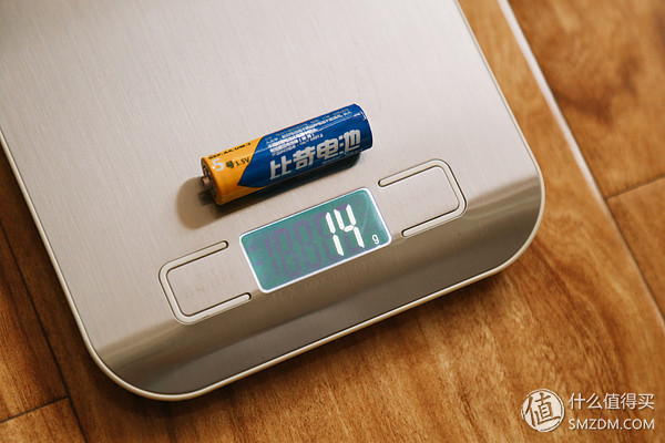 买了半辈子电池,才发现这样买得值:市售5号电池大横评