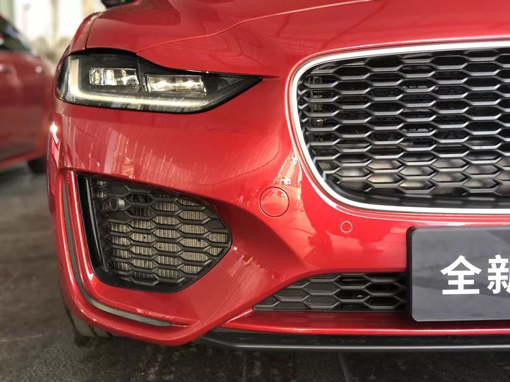 2020捷豹xel问题真的很多吗,捷豹xel2020款对比凯迪拉克ct5