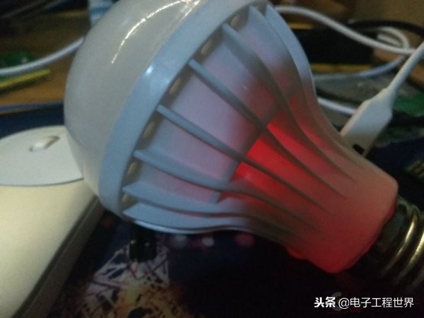 diy50000流明led灯教程,如何制作便携式led灯
