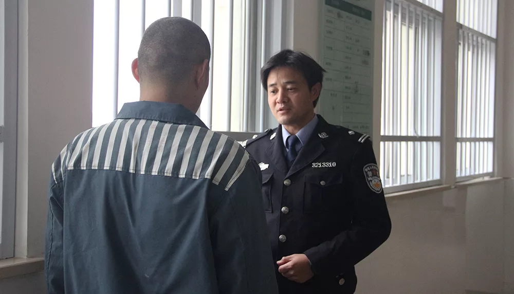 进了监狱心里挺踏实的,进了监狱出来是本性难移吗