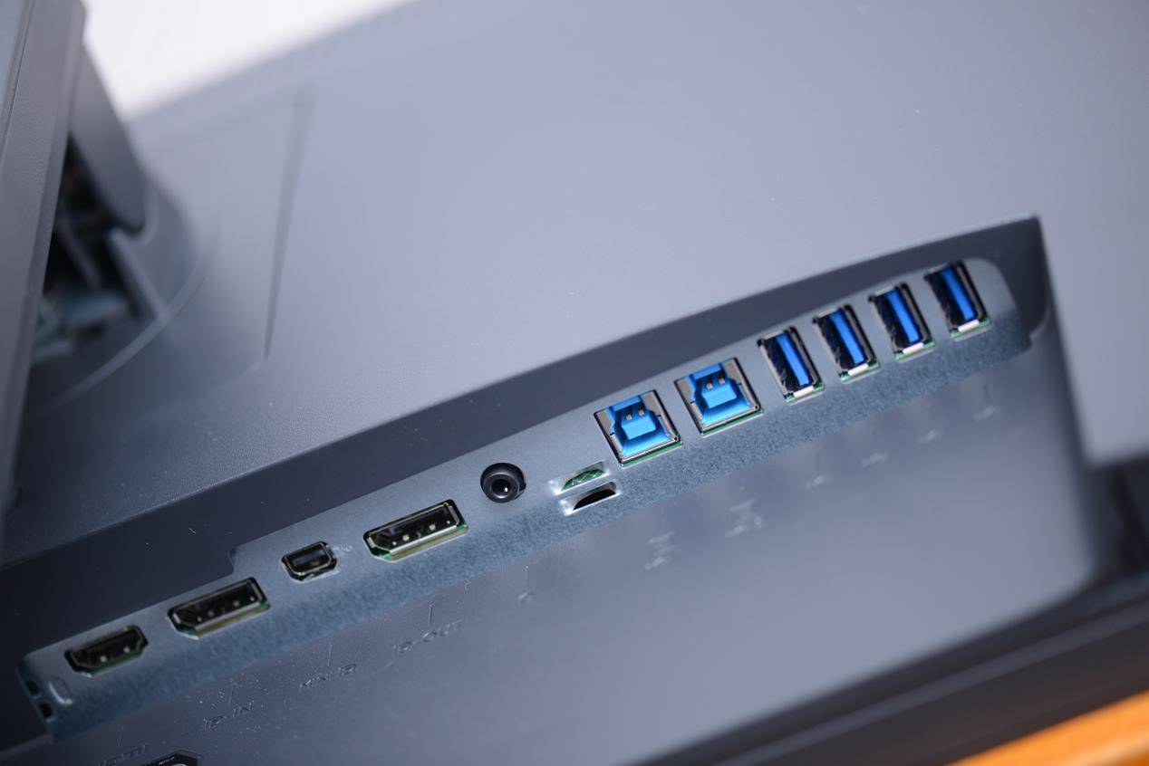 明基VS戴尔VSLG:三款27英寸4KHDR显示器横评