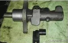 大众朗逸制动故障灯一直亮,朗逸制动故障怎么解决