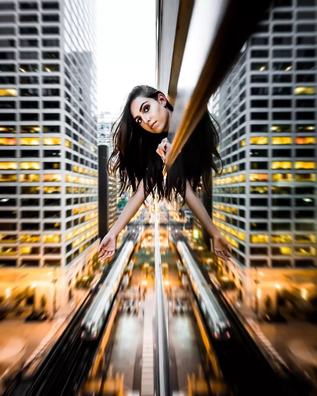 为什么快门速度高拍照黑,为什么拍照一按快门就模糊