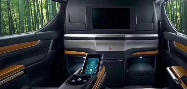 起步超130万，航空座椅+前后排隔离，还是日系最高端，11天后亮相