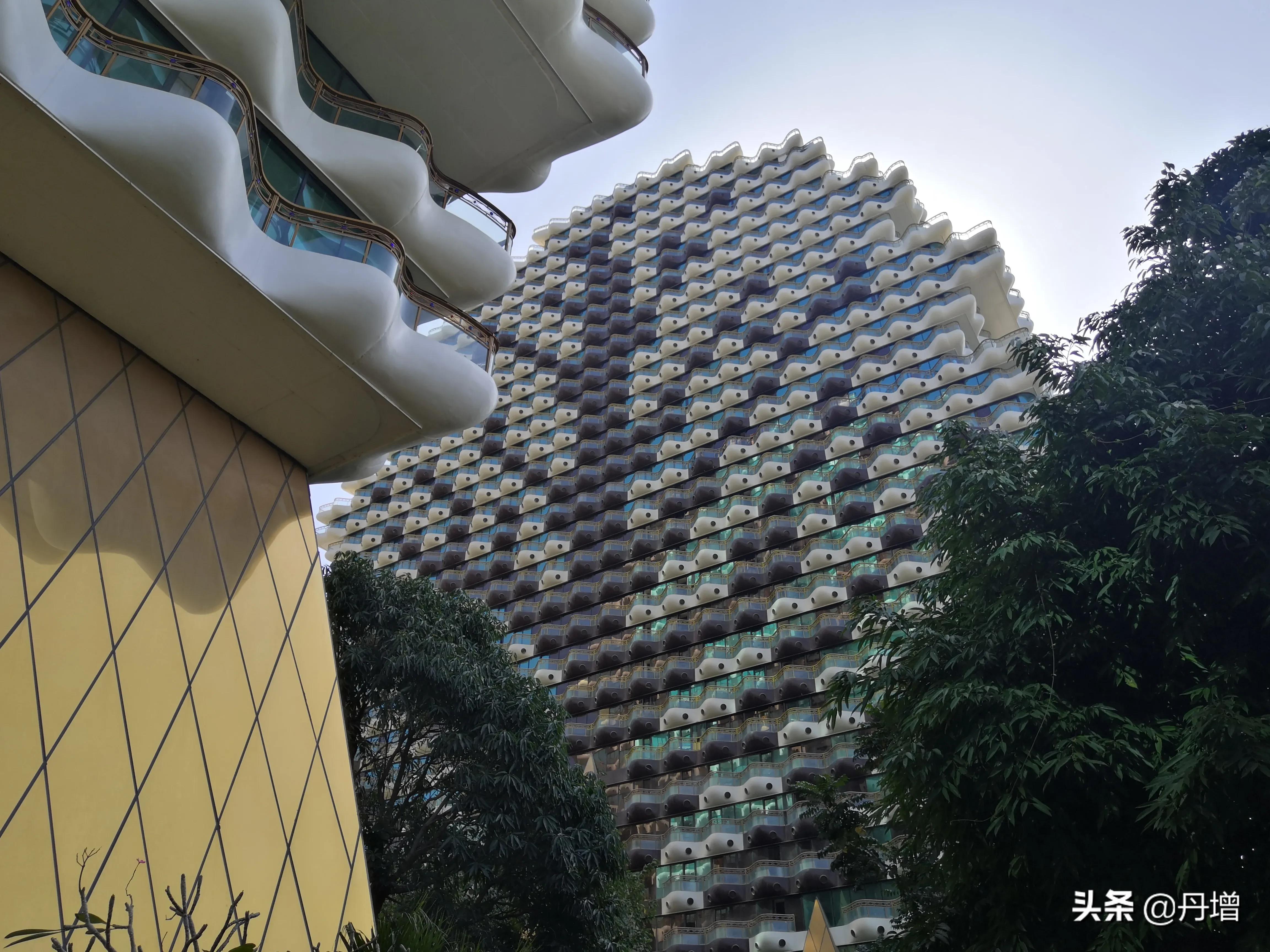 三亚美丽之冠酒店,三亚地标美丽之冠