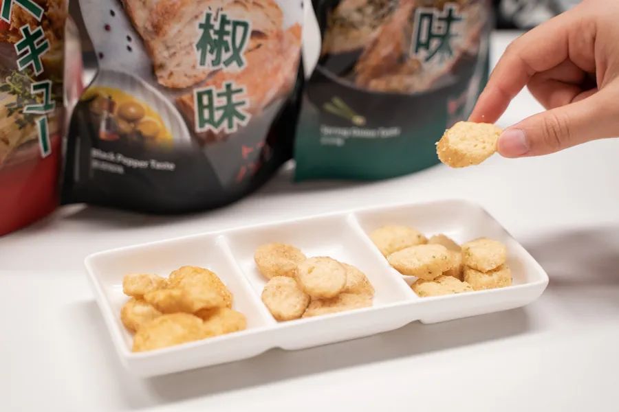 被薇娅直播间榨干零食预算后，写出了这篇测评报告（上）