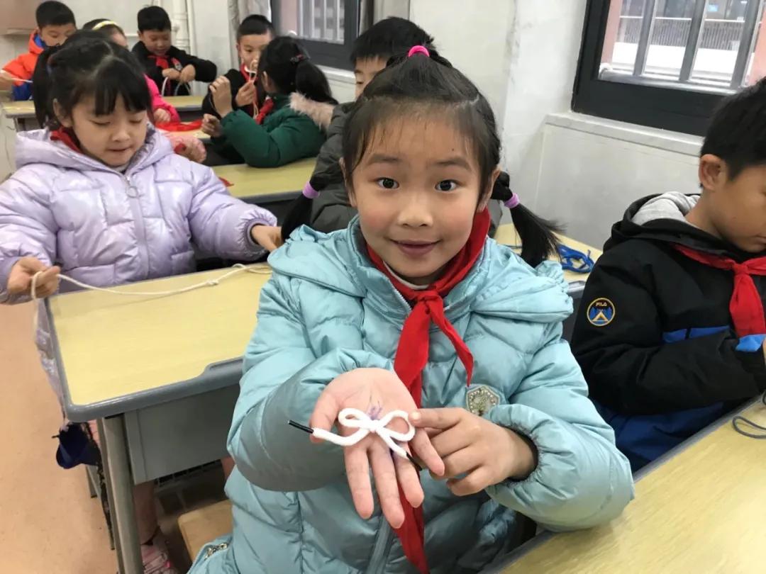 巧手系鞋带手工制作图片,巧手系鞋带活动心得