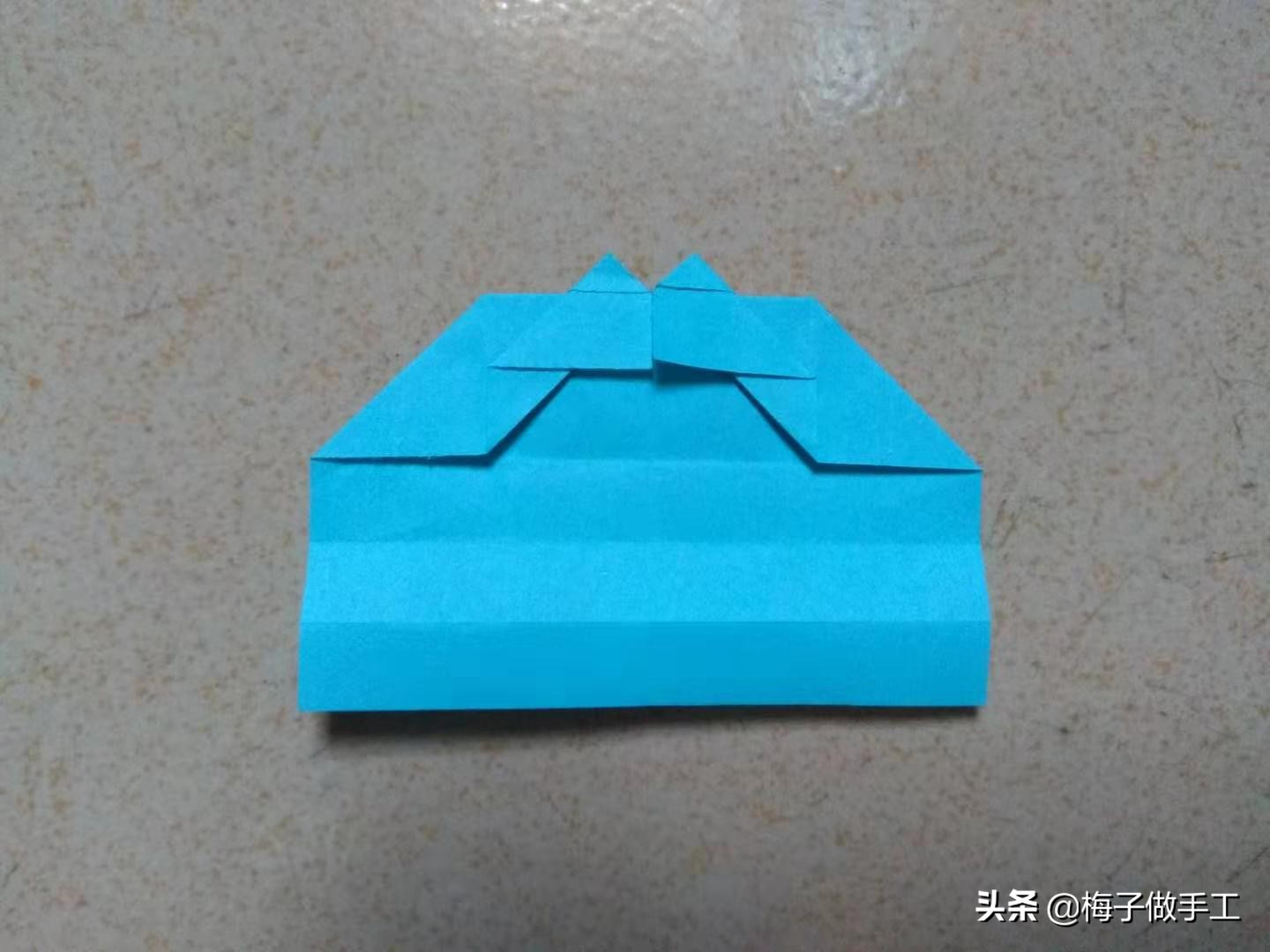 简单的折爱心戒指方法,用纸折爱心戒指和正方形的盒子