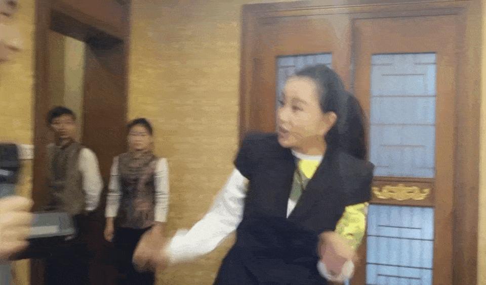 刘晓庆回顾十六年前的逃税案始末,刘晓庆当年欠了多少税款