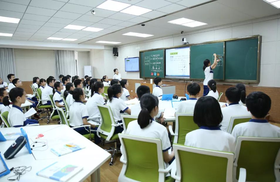 特别的课堂300字,特别的课堂别样的教育