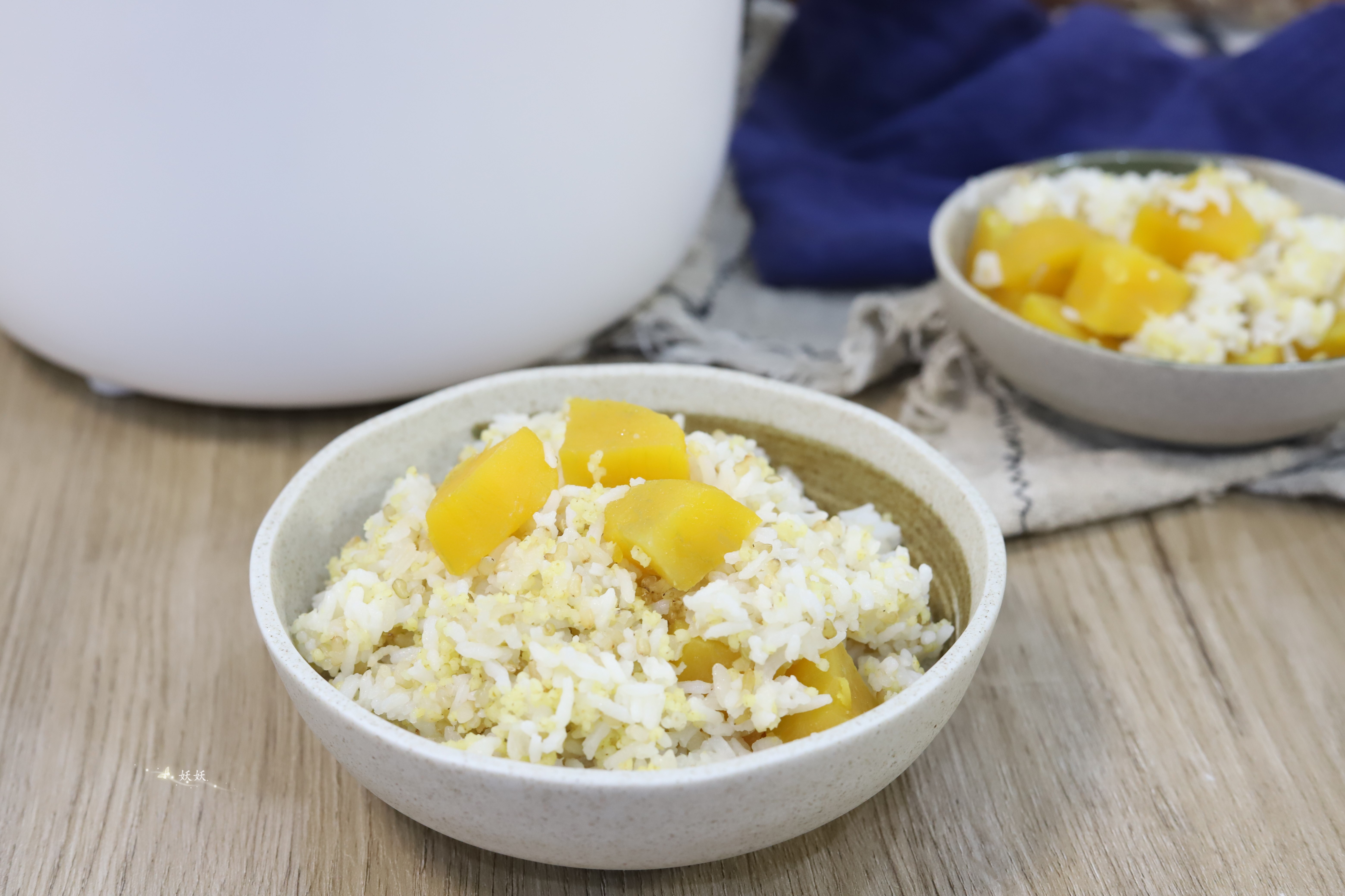 伊莱特陶土电饭煲怎么使用,伊莱特新款电饭煲使用教程