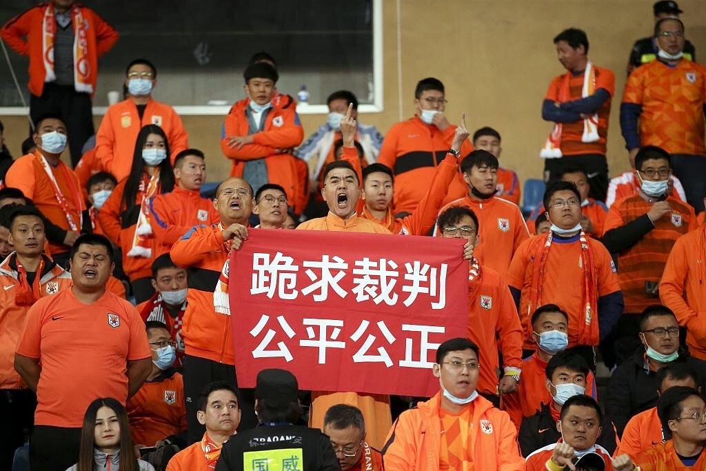 陈戌源从否认裁判抱团到承认有圈子,只是还了泰山足球一个真相