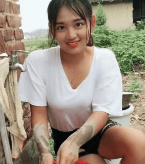 抖音上的泥鳅玉女抖音号,网红泥鳅玉女