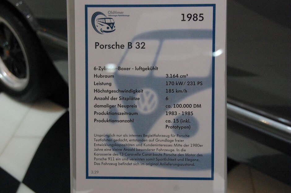 保时捷对比五菱神车,保时捷面包车有哪几款