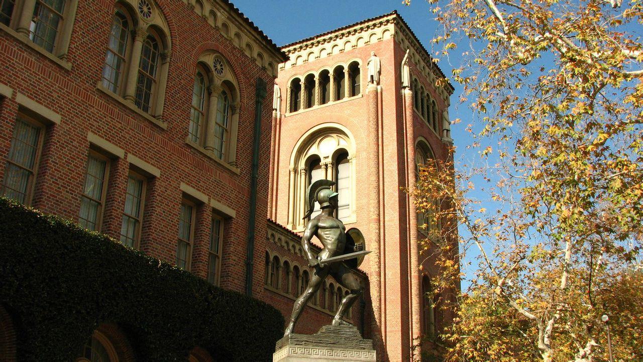 你能想象吗？南加利福尼亚大学的学校传统竟如此的奇葩