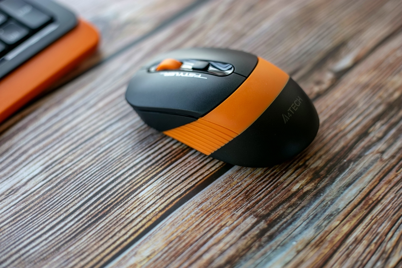 双飞燕f1010有线键鼠怎么样,双飞燕fg2000无线键鼠套装