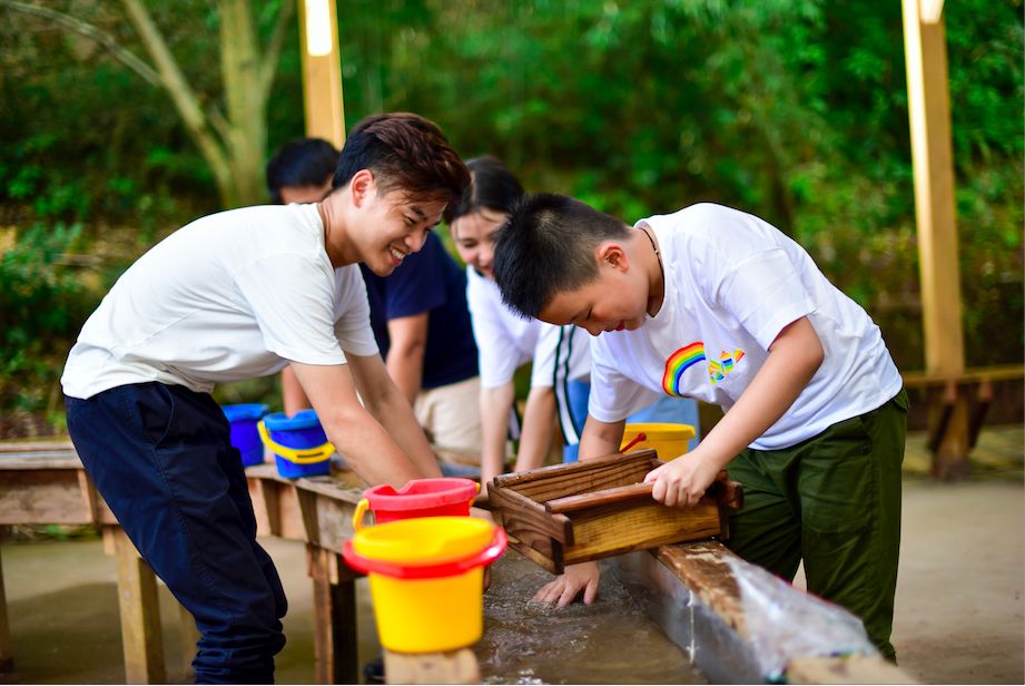 五一山顶云海露营攻略,云海悬崖旅游攻略
