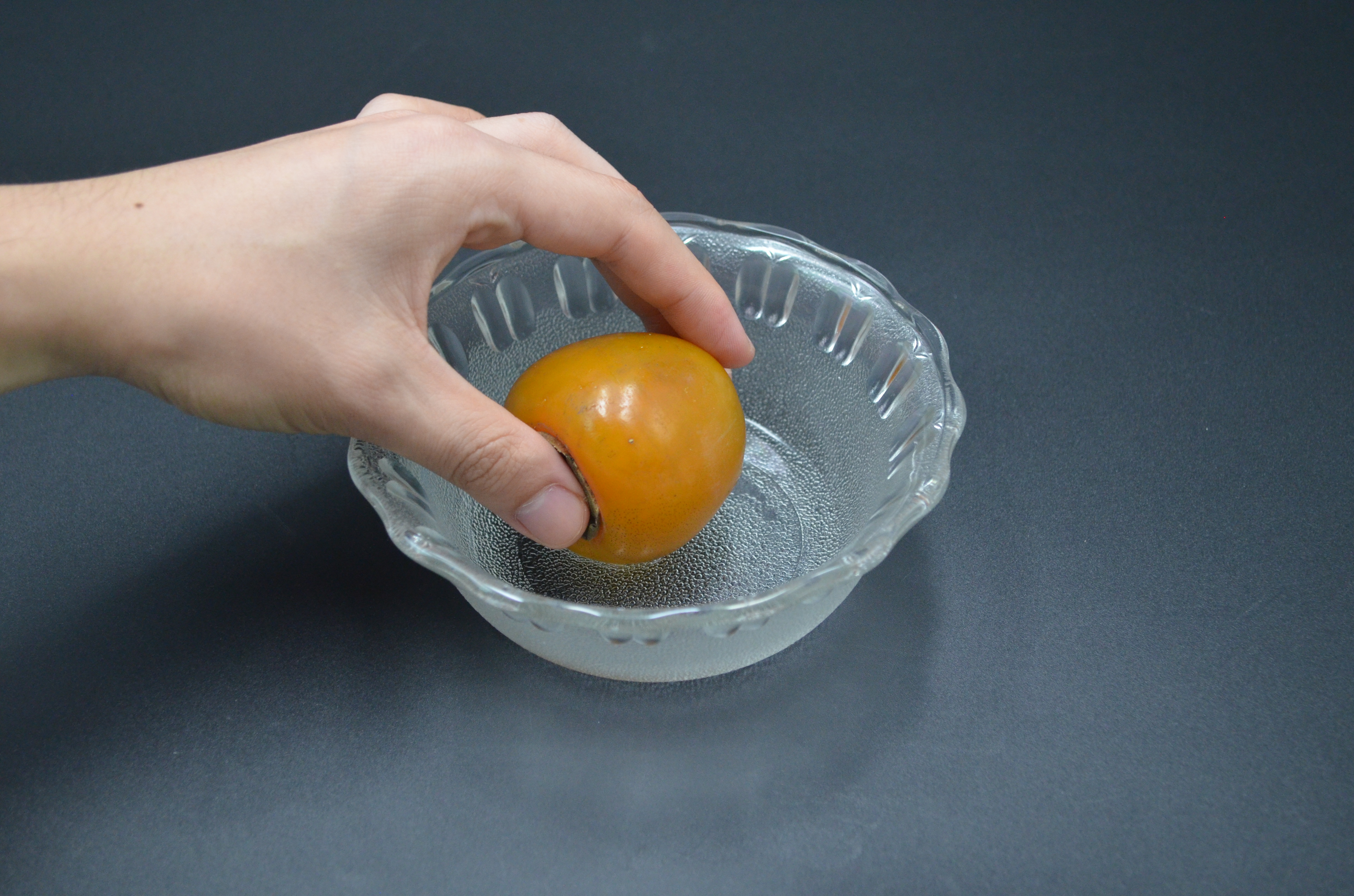 柿子怎样催熟快又好吃,催熟柿子的几个方法简单