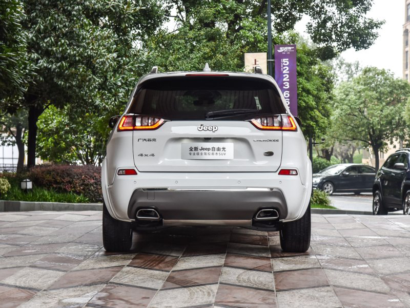 2017年广汽菲克jeep自由光有carplay吗,2020款广汽菲克jeep自由光