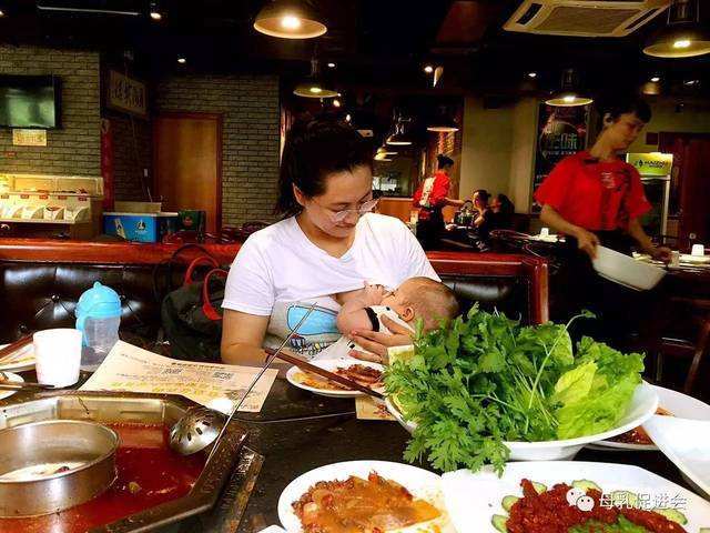 哺乳期妈妈不建议多吃的食物,哺乳期三种食物不能和宝宝吃